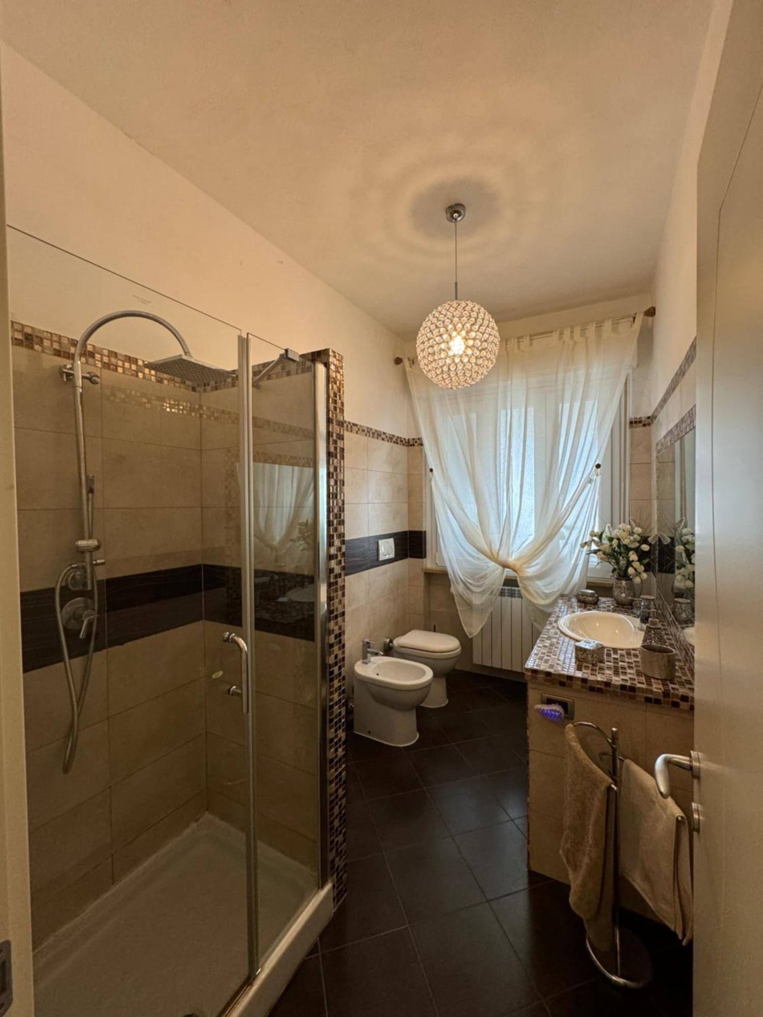 Romeo Apartment 2 Livorno Esterno foto