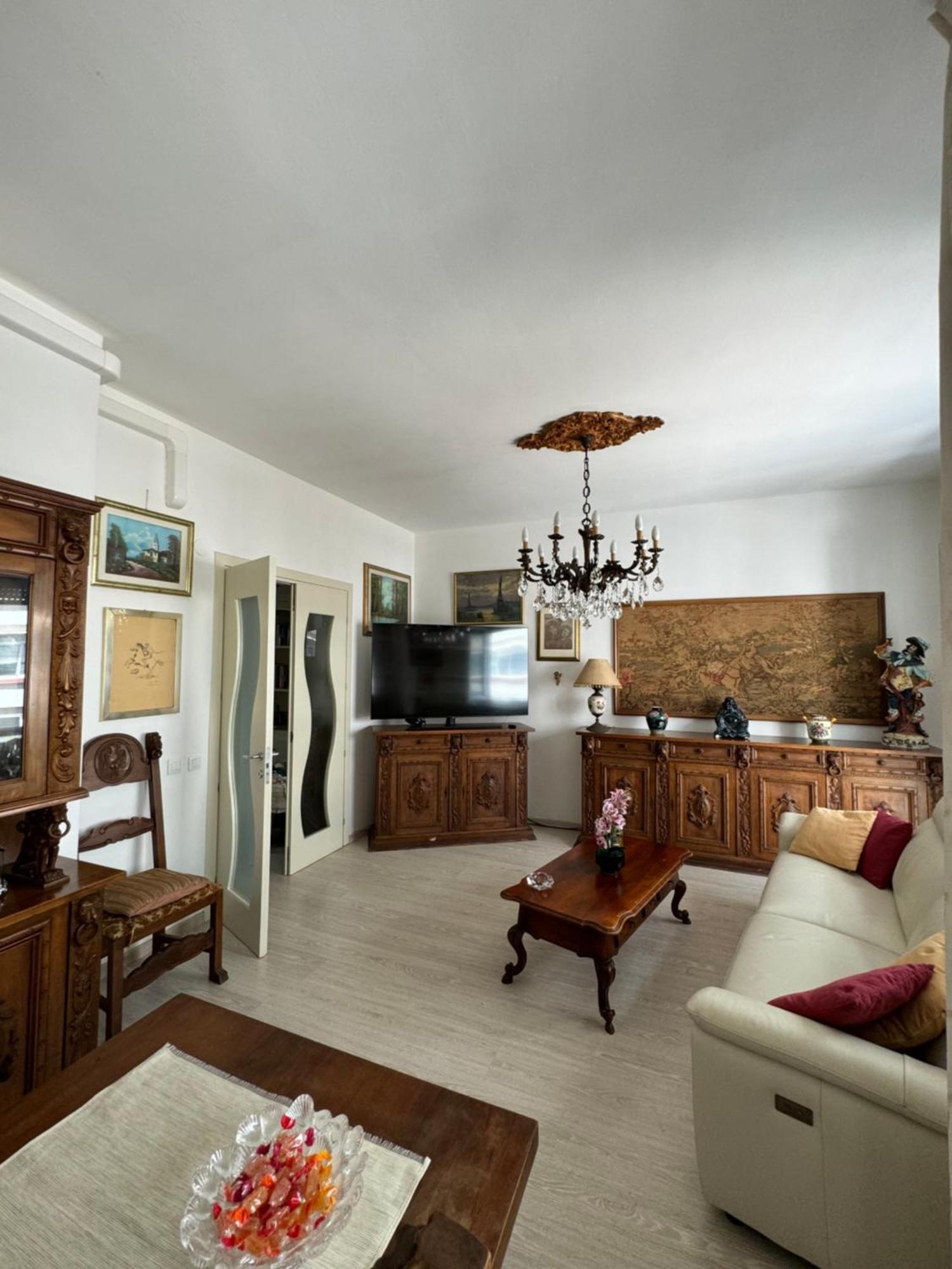 Romeo Apartment 2 Livorno Esterno foto